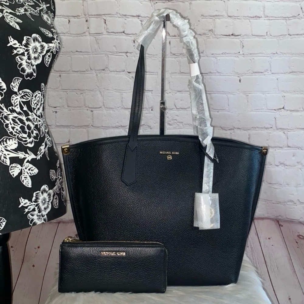 Michael Kors JANE Tote/JET SET TRAVEL 3Qtr Zip Wallet 2pc Set